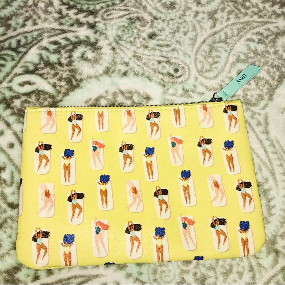 New Ispy Cosmetics Bag